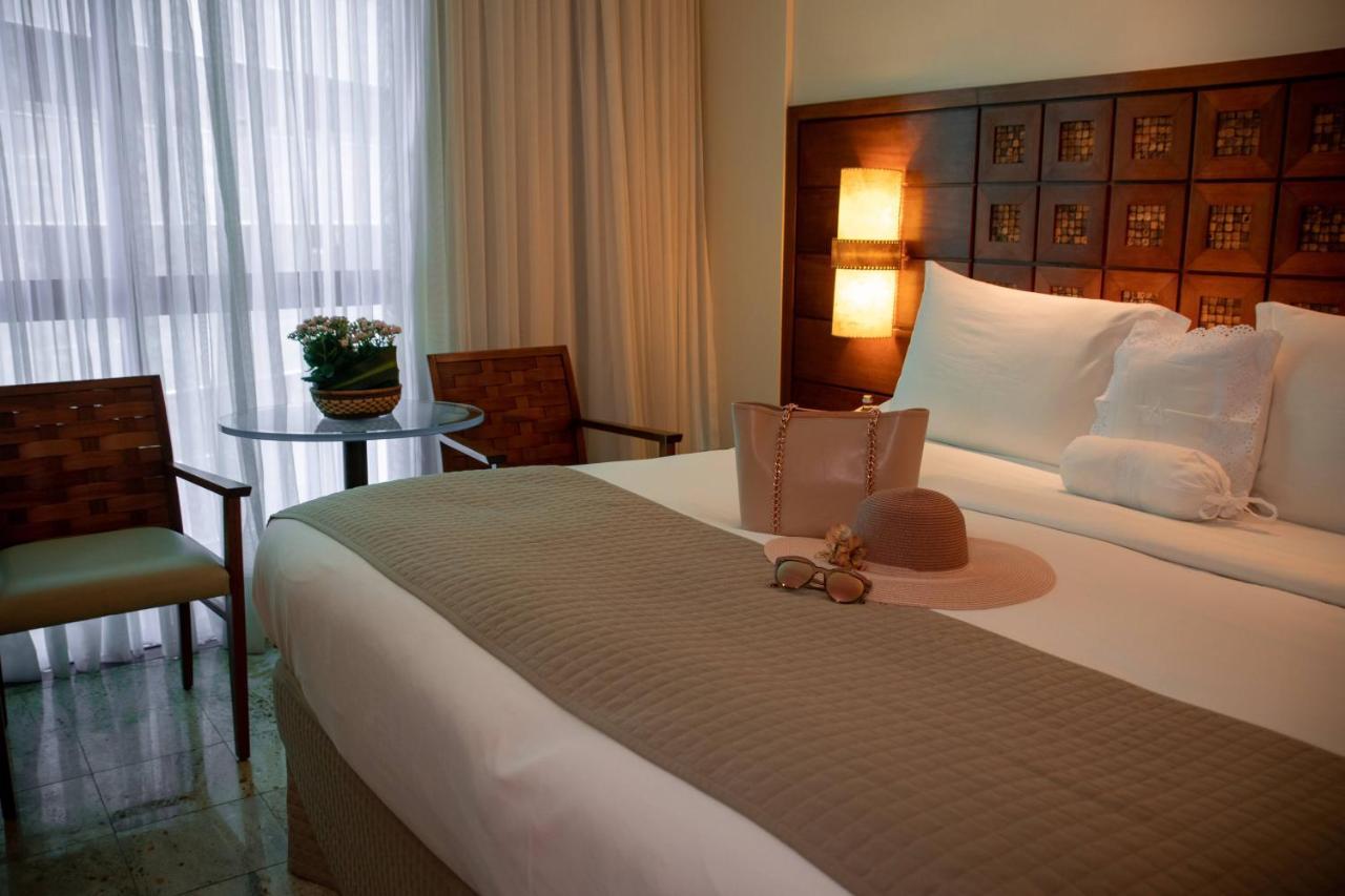 Hotel Atlante Plaza Recife Exterior foto A room at the hotel